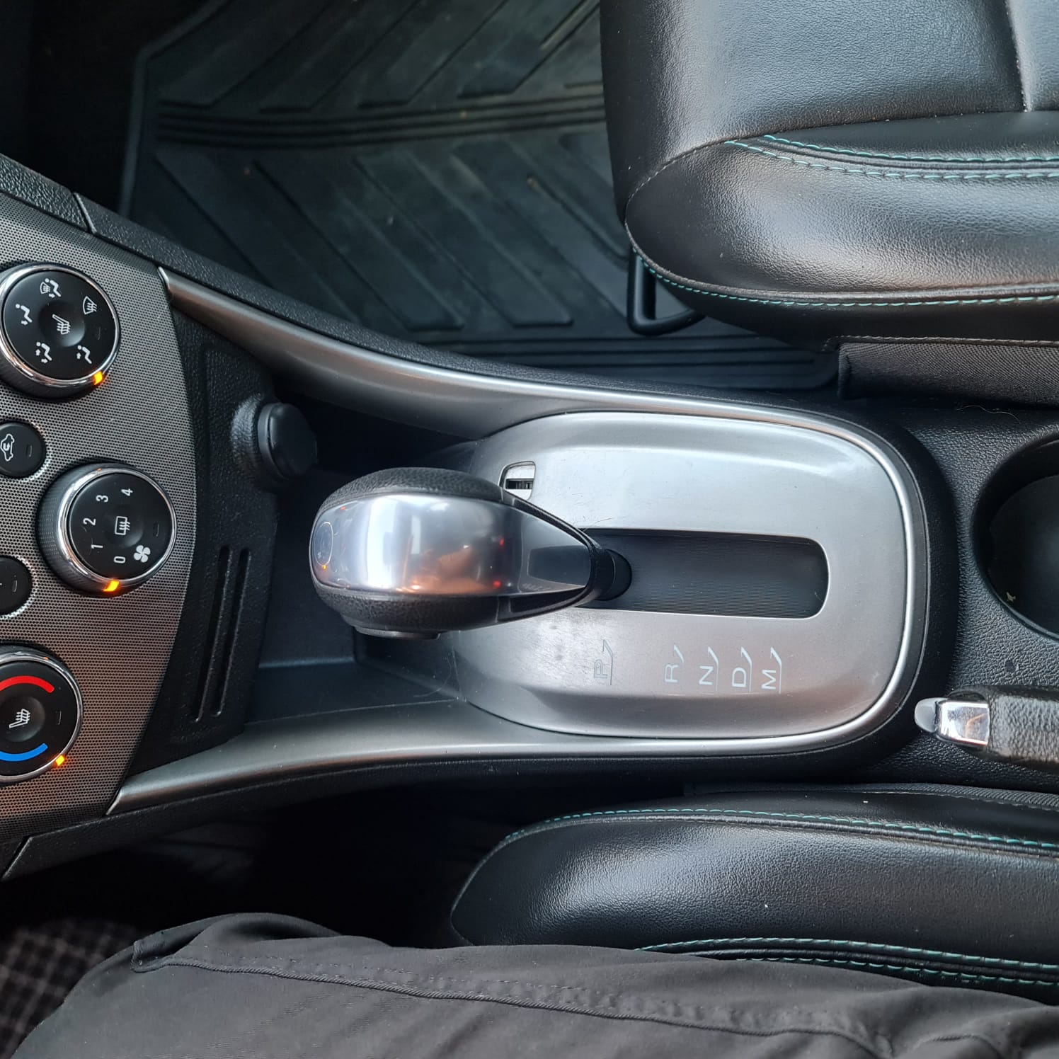 0ca4228e-4d23-46a0-a6d5-eb5a297a7b2e