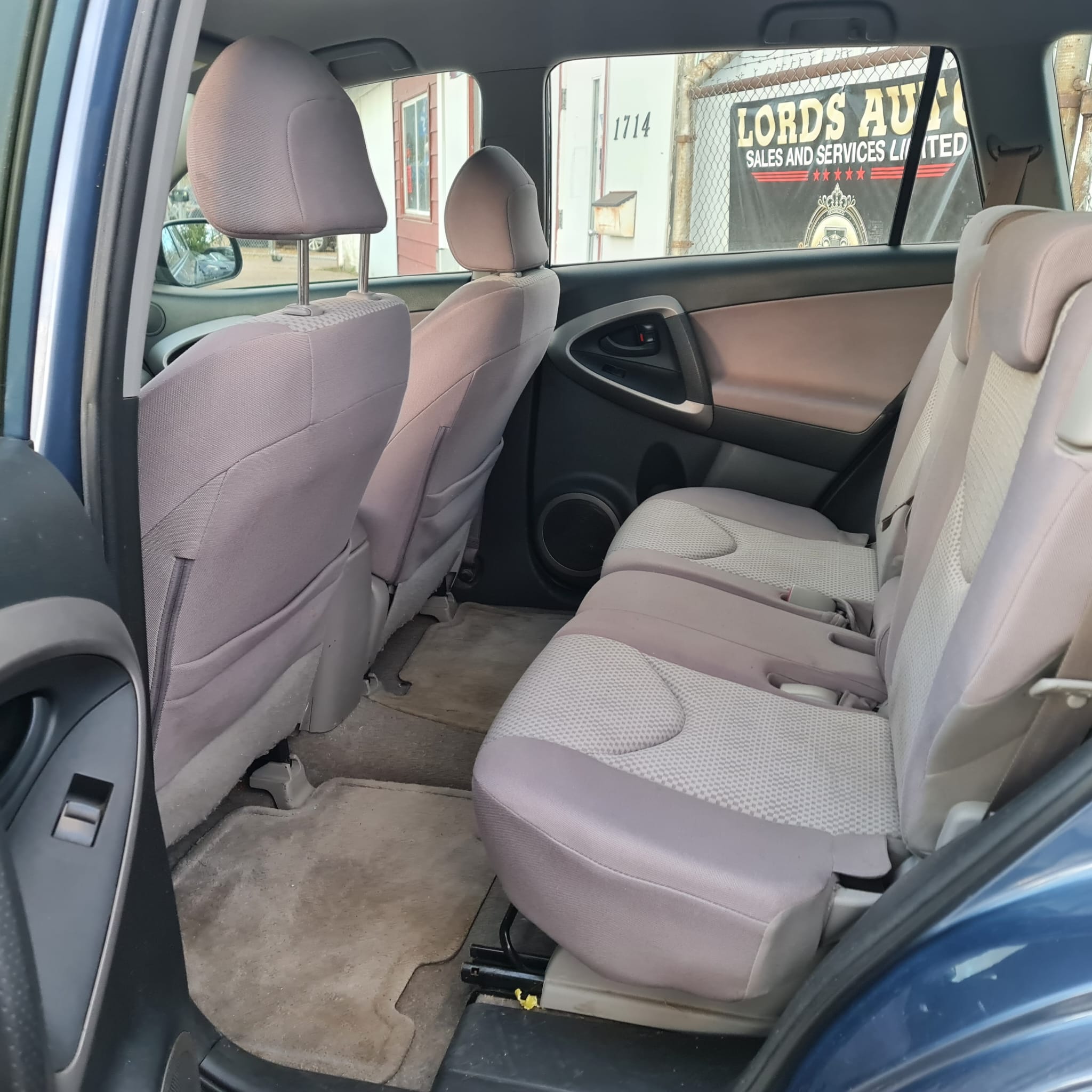 79ea1653-1196-420b-9192-e37db9a0b3ee