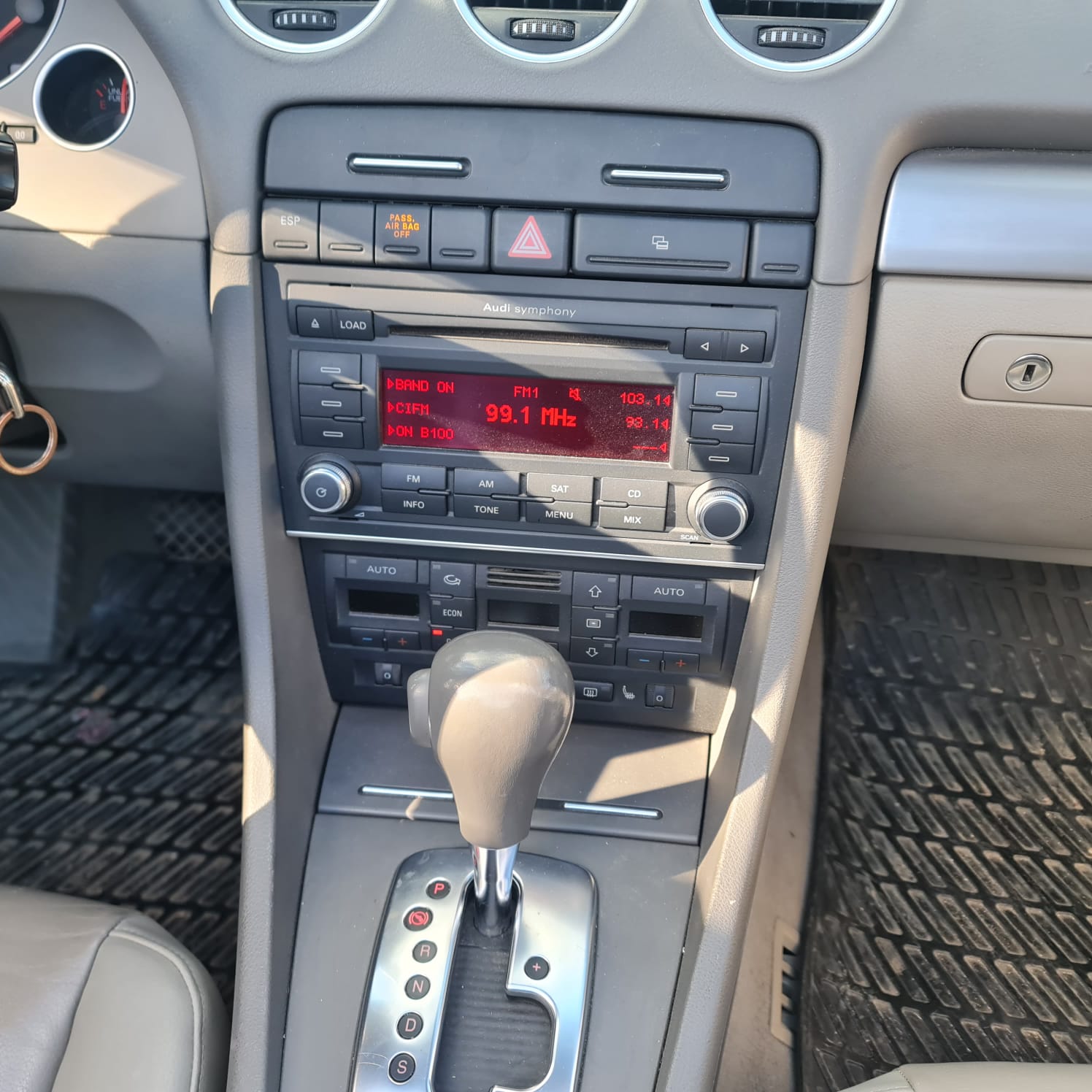 7cb8ca97-191b-4972-a057-e1583d3fbb34